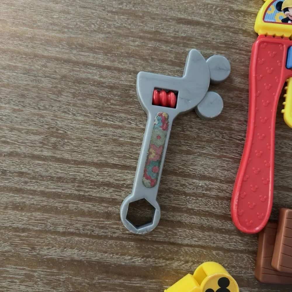 Disney Mickey Mouse Clubhouse Mousekadoer Tools 43 Pieces
